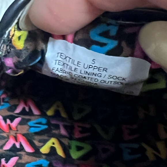 Steve Madden Kids Leopard Slip-On Sneakers - Picture 6 of 7